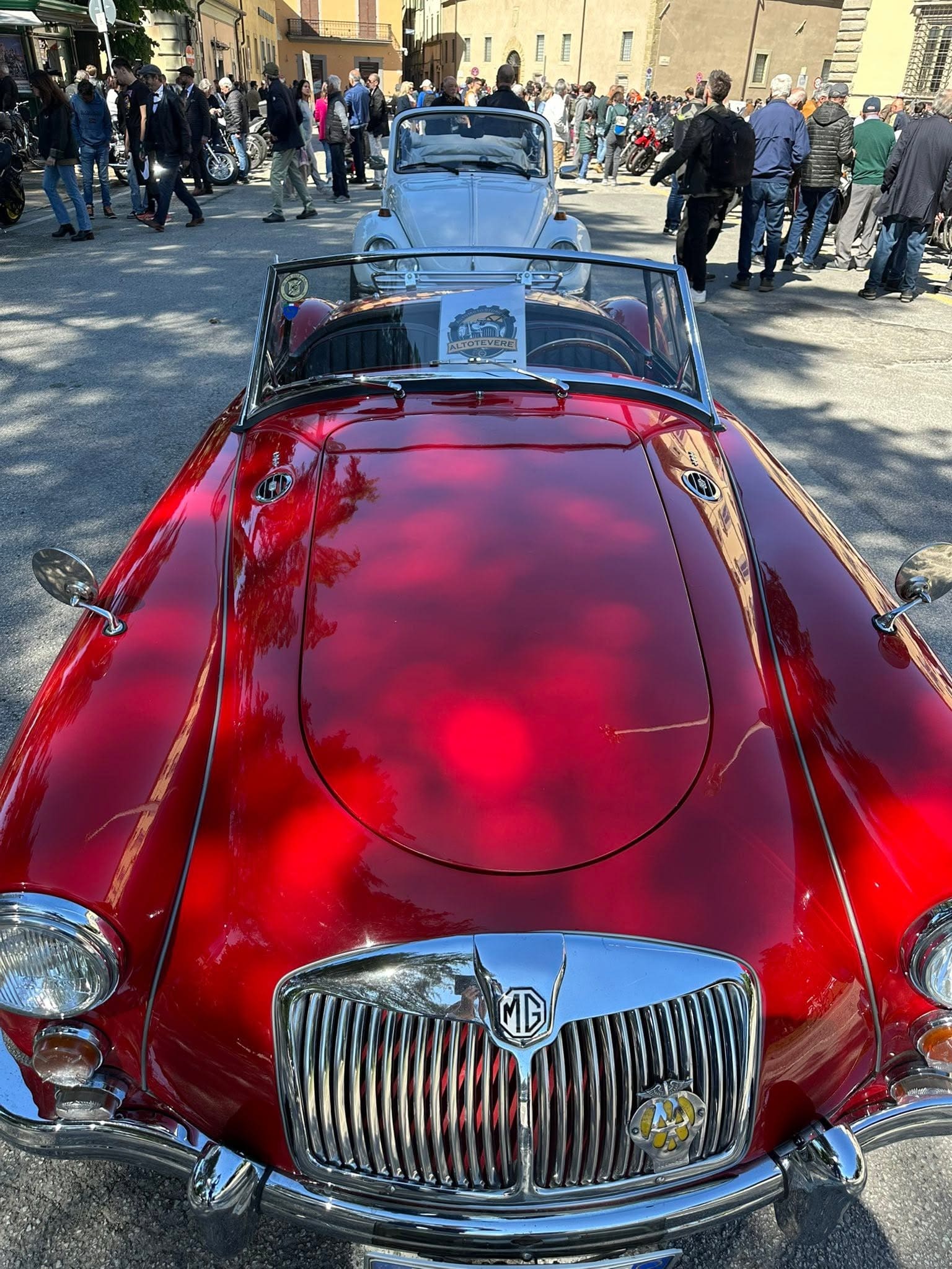 Gentleman’s Ride 2026: oltre 200 moto in sella alla solidarietà, raccolti 2.333 euro in beneficenza